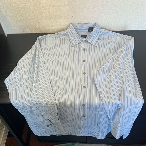 Men's Van Heusen Studio Long Sleeve Button Down Collared Dress Shirt ~ 17-17 1/2 - Picture 3 of 8
